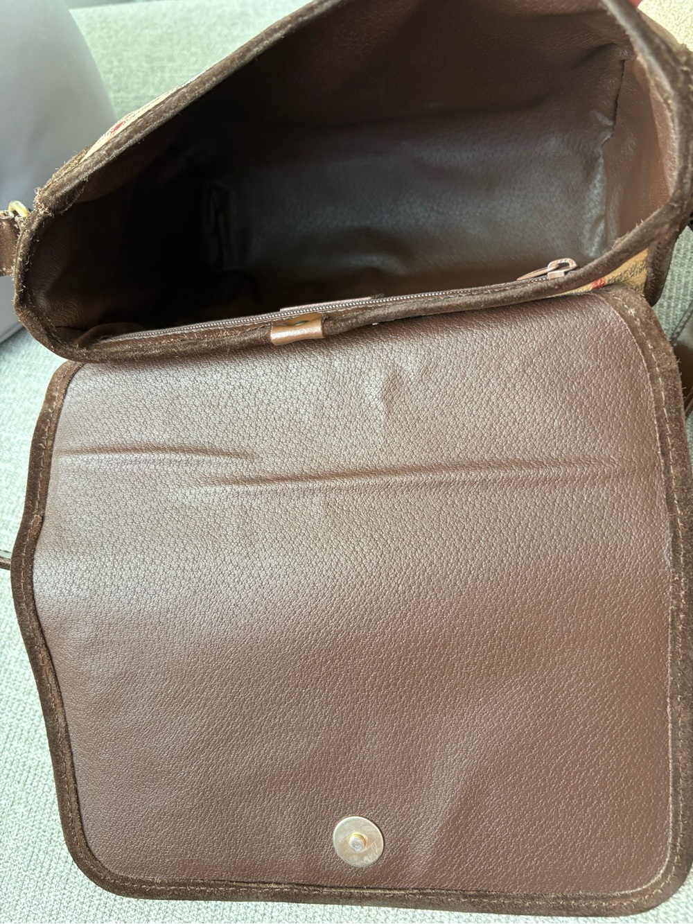 Burberry Beige Plaid Bag with Brown Trim - Picture 7 of 12